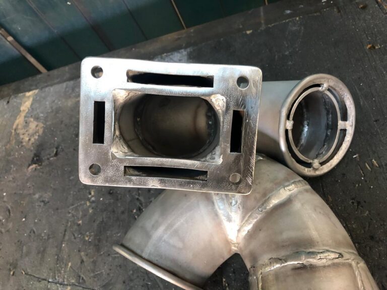 Custom Stainless Steel Water-Cooled Exhausts